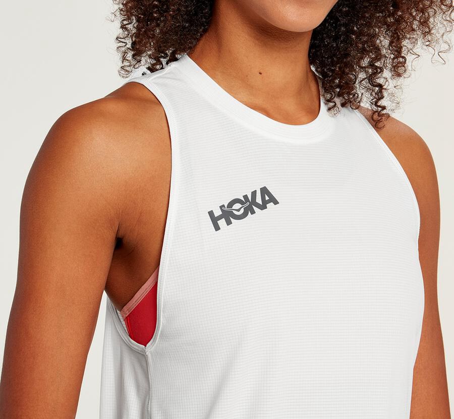 Hoka One One Top Dames - Performance Utility Tank - Wit - EK5301976